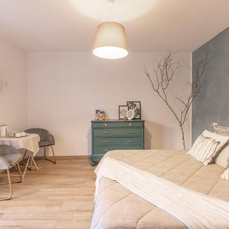 Il Riccio Di Ricciano Bed & Breakfast Casale Corte Cerro Екстериор снимка