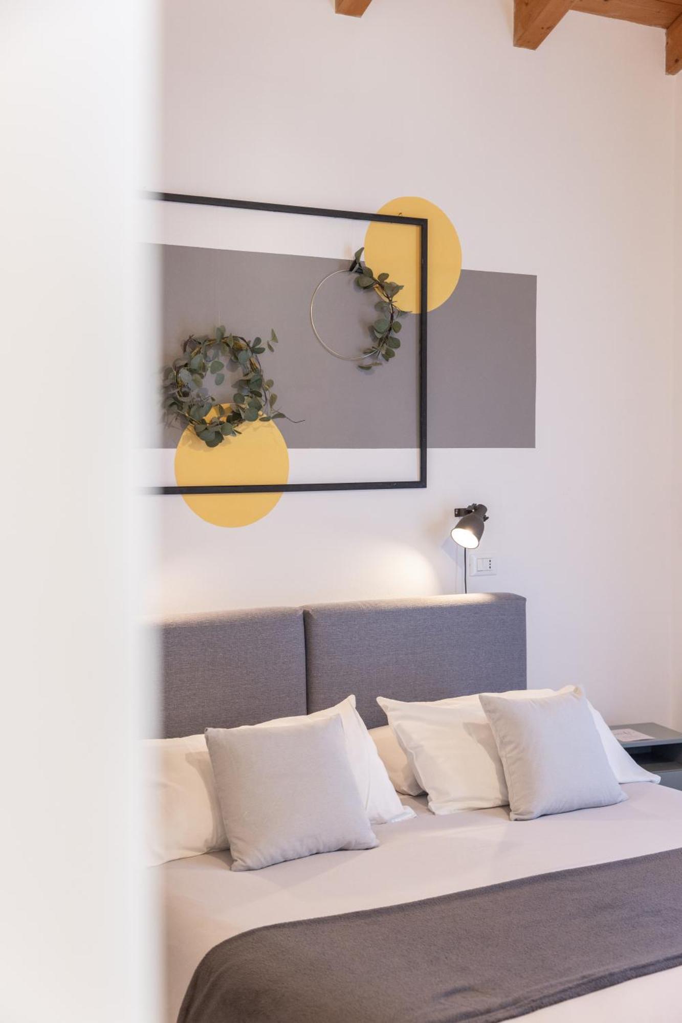 Il Riccio Di Ricciano Bed & Breakfast Casale Corte Cerro Екстериор снимка