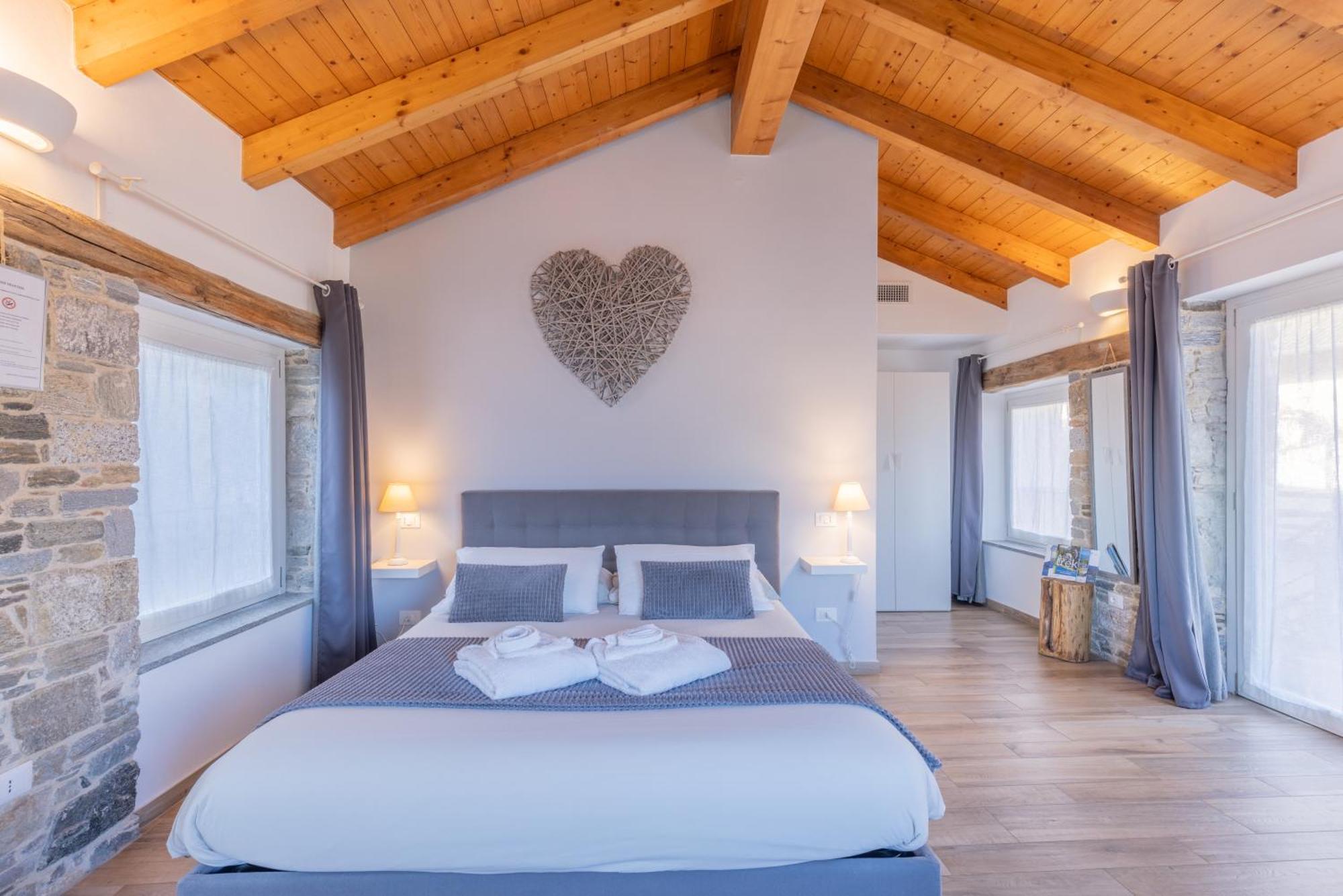 Il Riccio Di Ricciano Bed & Breakfast Casale Corte Cerro Екстериор снимка